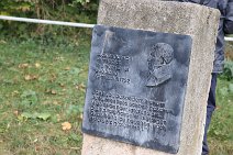 Humboldt-Gedenkstein an den Teufelslöchern