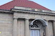 WEIMAR -" Fürstenbahnhof" (Nebengebäude Hauptbahnhof): Sandstein (?Unterkeuper, ? Schilfsandstein)