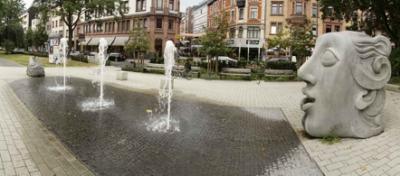 Aschaffenburg-Friedrichstr-Brunnen-18092016-pan